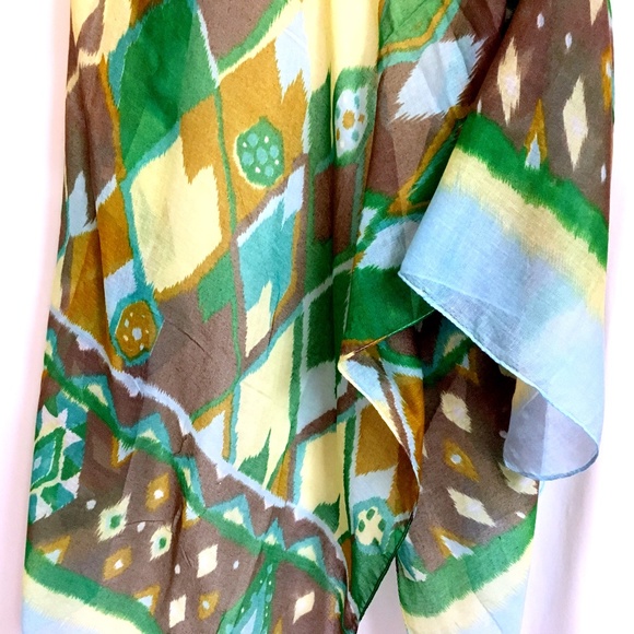 Geometric semi- sheer scarf shawl wrap NWT - Picture 5 of 8